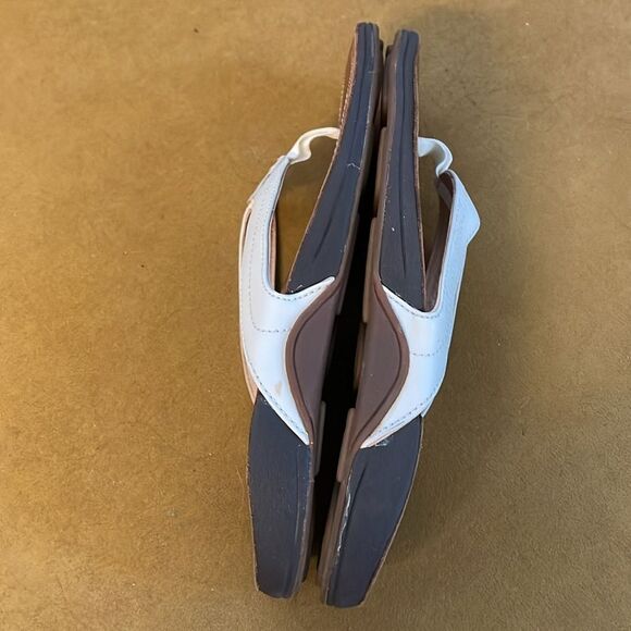 Olakai Kumu Sandals Flip Flops White Leather 8 - Picture 4 of 7